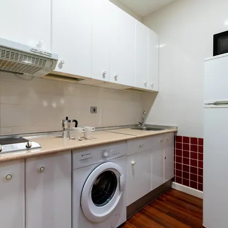 Holi-rent Lumbreras Apartamento Sevilla